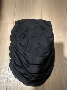 Black Ruched Women's Skirt - Classic Stylish Fit